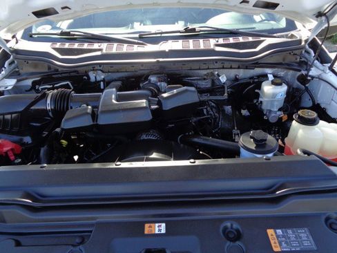 Used 2018 Ford F250 XL w/ Power Equipment Group RWD image 9