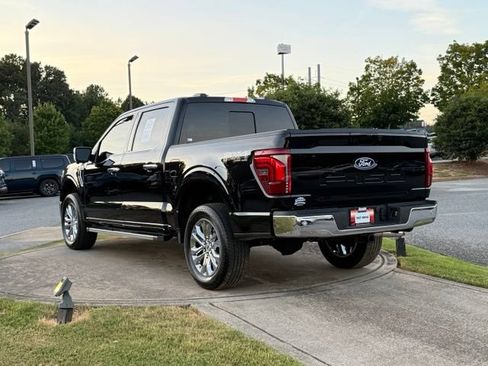 Used 2025 Ford F150 Lariat w/ Equipment Group 501A Mid AWD/4WD image 5