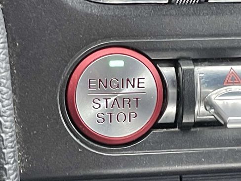 Used 2022 Ford Mustang GT w/ Equipment Group 301A RWD image 35