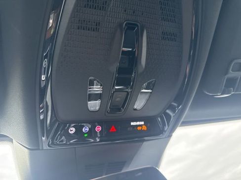 Used 2025 Cadillac Lyriq Luxury image 22