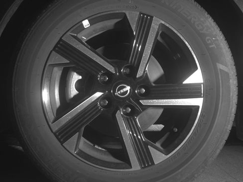 Used 2025 Nissan Sentra SV FWD image 12