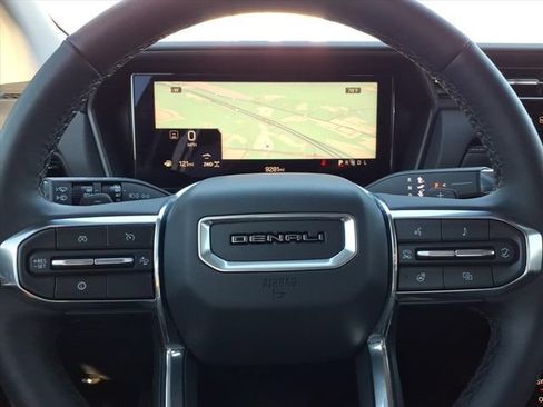 Used 2026 GMC Terrain Denali AWD/4WD image 19