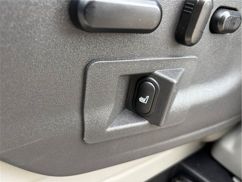 Used 2019 Ford Transit 150 148 Low Roof w/ Exterior Upgrade Package RWD image 29