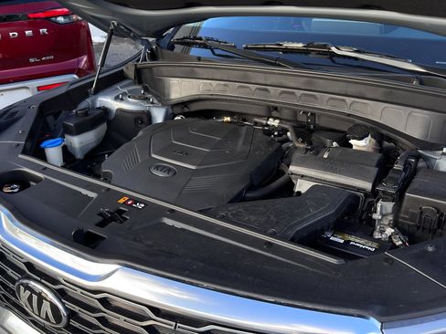 Used 2020 Kia Telluride EX w/ EX Premium Package image 31