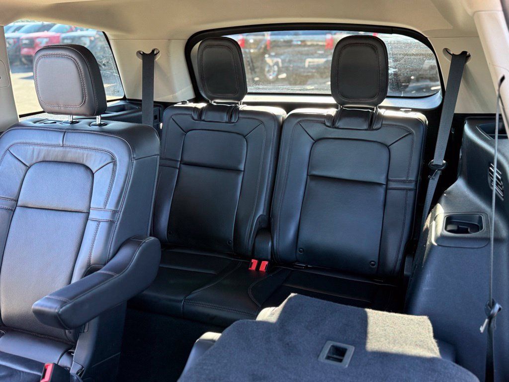 Used 2024 Lincoln Aviator Reserve w/ Elements Package Plus AWD/4WD image 20