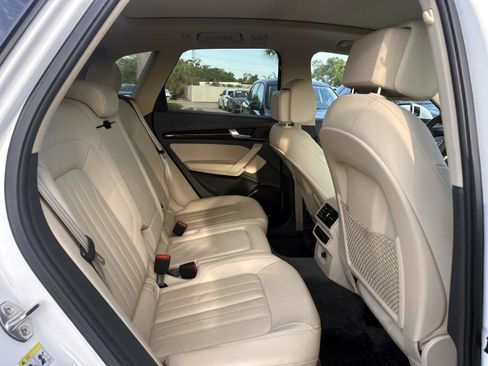 Used 2018 Audi Q5 2.0T Premium Plus w/ Premium Plus Package image 8