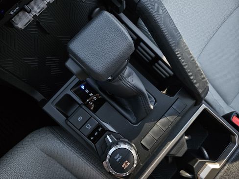 New 2026 Toyota 4Runner SR5 image 16