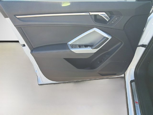 Used 2024 Audi Q3 2.0T Premium AWD/4WD image 20