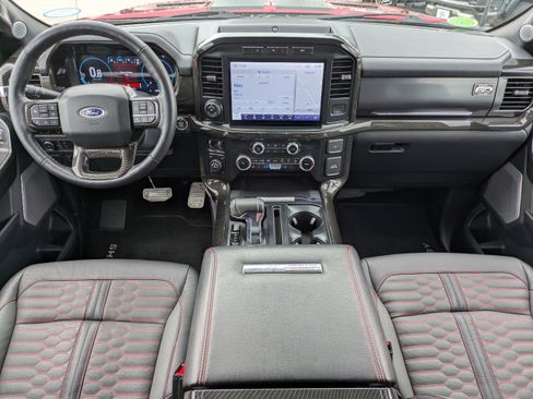 Used 2022 Ford F150 Lariat w/ Equipment Group 502A High AWD/4WD image 16