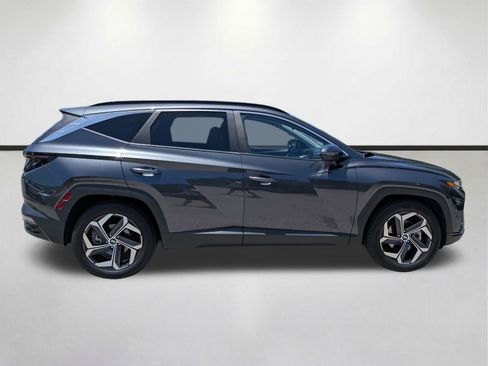 Used 2024 Hyundai Tucson SEL w/ Convenience Package FWD image 3