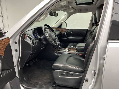 Used 2020 Nissan Armada SL w/ Premium Package AWD/4WD image 3