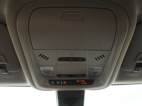 Used 2024 GMC Terrain AT4 image 41