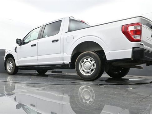 Used 2022 Ford F150 XL w/ Trailer Tow Package image 10