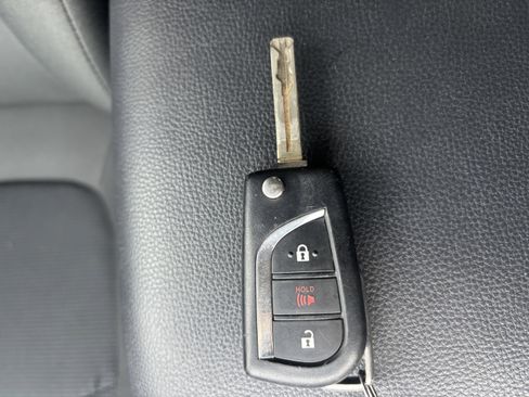 Used 2024 Toyota RAV4 LE image 23