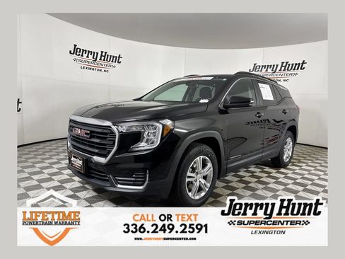 Used 2022 GMC Terrain SLE w/ Driver Convenience Package AWD/4WD image 1