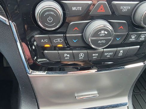 Used 2020 Jeep Grand Cherokee Limited w/ Trailer Tow Group IV AWD/4WD image 20
