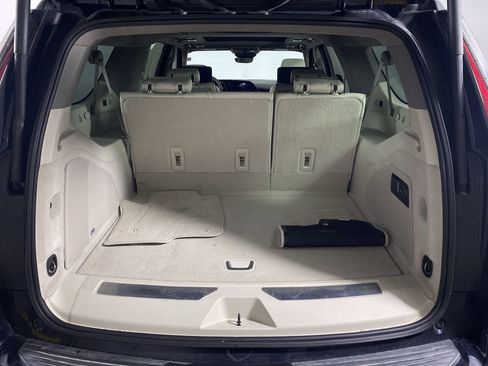 Certified 2024 Cadillac Escalade ESV Sport Platinum w/ LPO, ONYX Package image 16