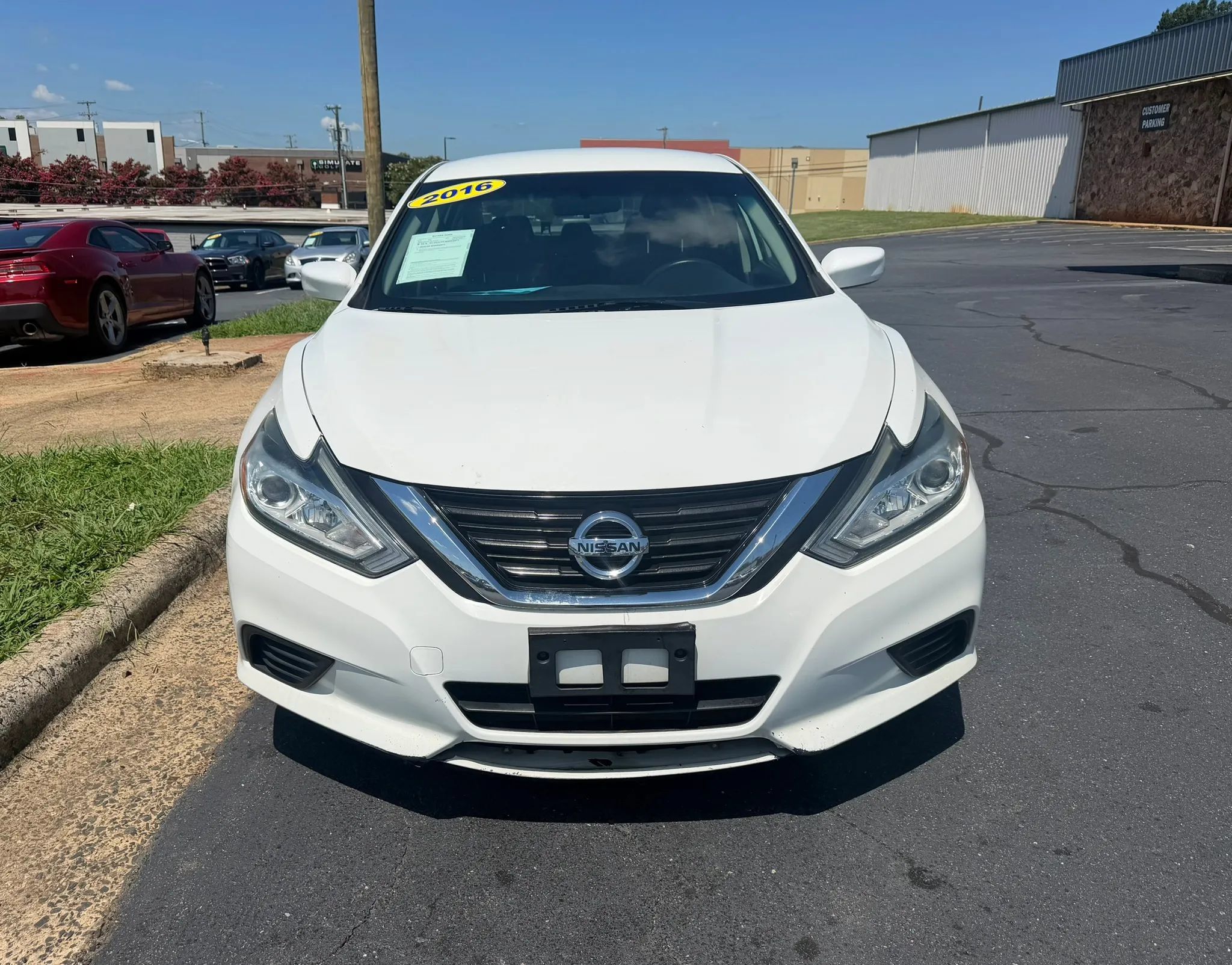 Used 2016 Nissan Altima 2.5 S w/ Power Driver Seat Package FWD image 2