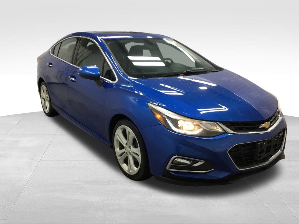 Used 2016 Chevrolet Cruze Premier FWD image 3