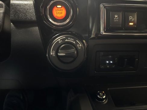 Used 2023 Nissan Titan Platinum Reserve w/ Moonroof Package image 12