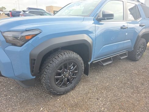 Used 2026 Toyota 4Runner SR5 AWD/4WD image 1