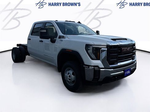 New 2026 GMC Sierra 3500 Pro w/ Convenience Package image 22