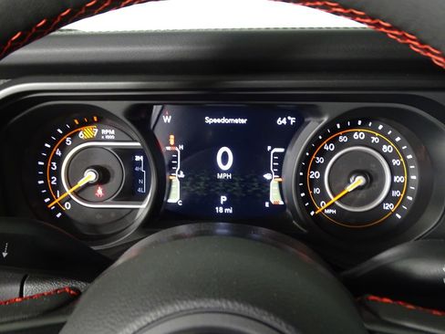 New 2024 Jeep Wrangler Unlimited Rubicon w/ Convenience Group image 26