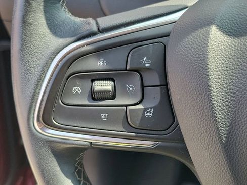 Used 2020 Buick Encore GX Essence w/ Experience Buick Package image 11