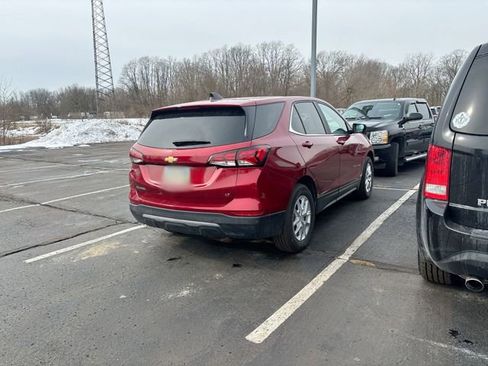 Used 2023 Chevrolet Equinox LT image 14