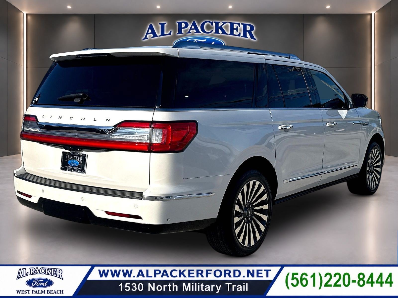 Used 2019 Lincoln Navigator L Reserve AWD/4WD image 6