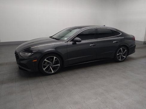Used 2022 Hyundai Sonata SEL Plus FWD image 2