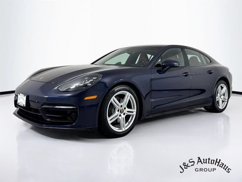 Used 2023 Porsche Panamera 4 AWD/4WD image 3