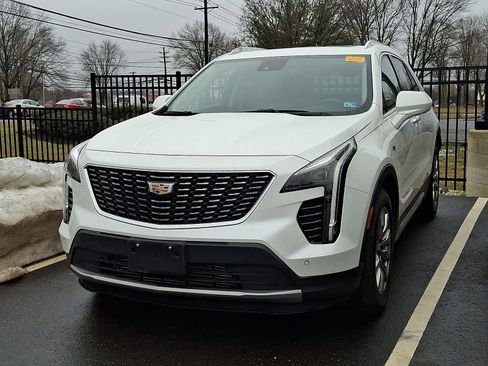 Used 2020 Cadillac XT4 Premium Luxury w/ Technology Package image 5