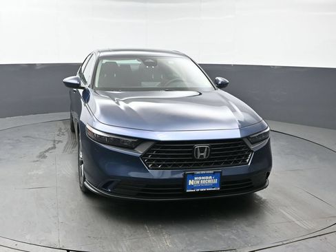 Certified 2024 Honda Accord EX image 10
