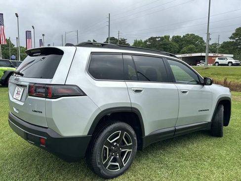 New 2026 Jeep Cherokee Limited AWD/4WD image 12