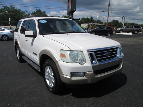 Used 2008 Ford Explorer Eddie Bauer AWD/4WD image 8