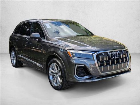 Used 2025 Audi Q7 3.0T Premium Plus w/ Premium Plus Package image 7