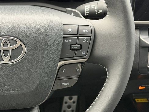 New 2026 Toyota Camry SE image 15