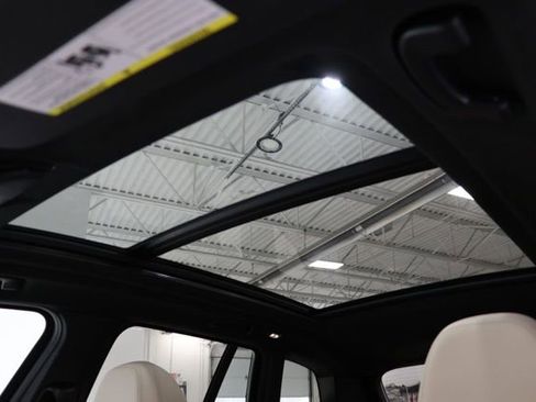 Used 2022 BMW X3 xDrive30i w/ Convenience Package AWD/4WD image 35