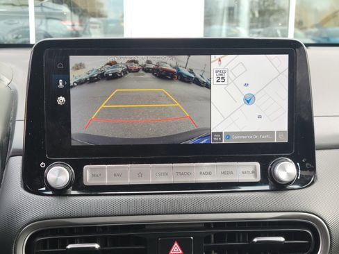 Certified 2023 Hyundai Kona SEL image 22