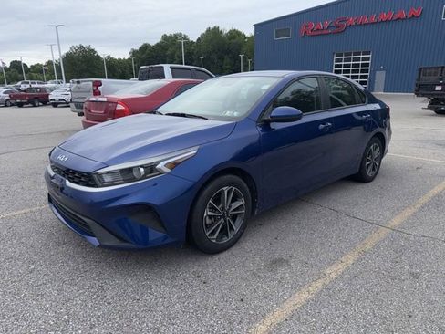 Used 2024 Kia Forte LXS FWD image 2