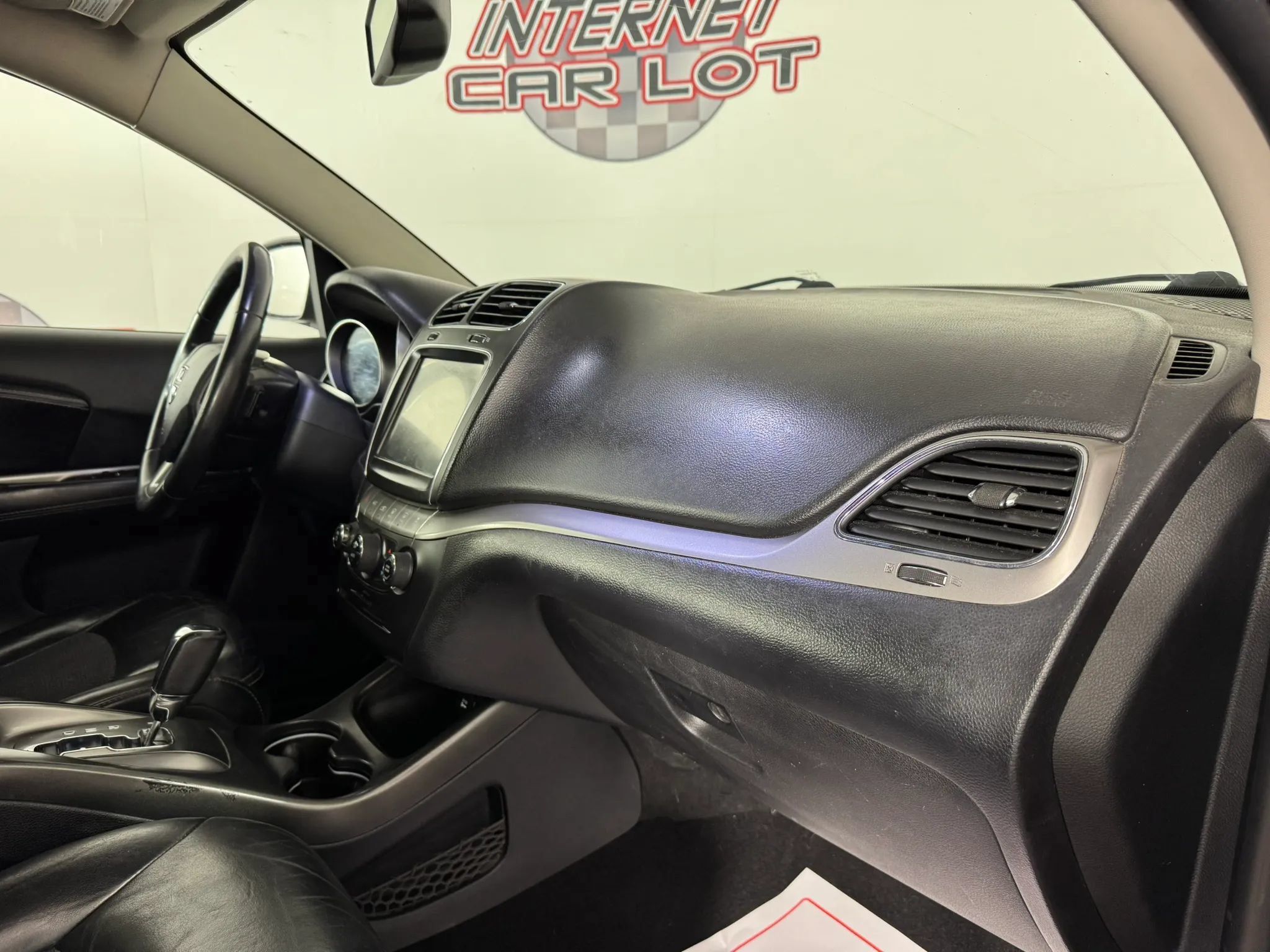 Used 2017 Dodge Journey Crossroad AWD/4WD image 12