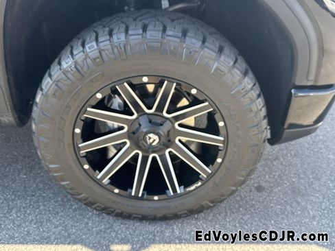 Used 2023 GMC Sierra 1500 AT4 w/ AT4 Premium Package image 16