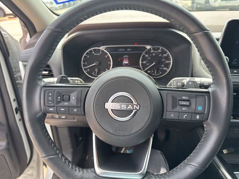 Certified 2023 Nissan Rogue SL image 7