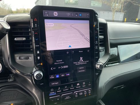 Used 2025 RAM 3500 Limited image 66