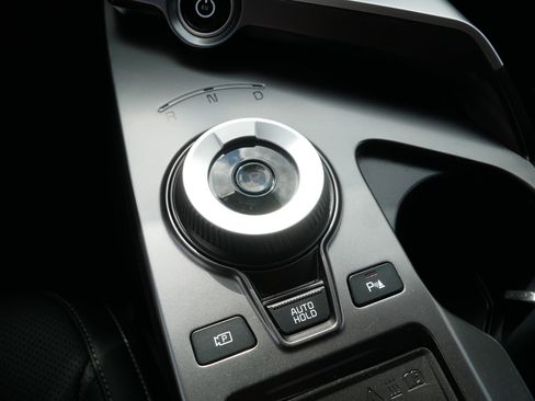 Certified 2023 Kia EV6 Wind AWD/4WD image 24