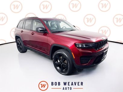 Used 2023 Jeep Grand Cherokee Altitude
