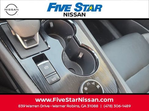 Used 2024 Nissan Rogue SL w/ SL Premium Package AWD/4WD image 25