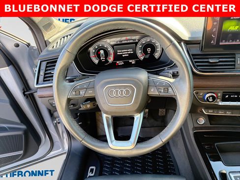 Used 2021 Audi Q5 2.0T Premium Plus w/ Premium Plus Package AWD/4WD image 13
