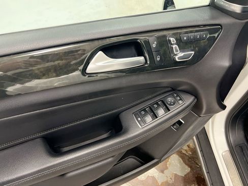 Used 2017 Mercedes-Benz GLE 350 4MATIC image 22